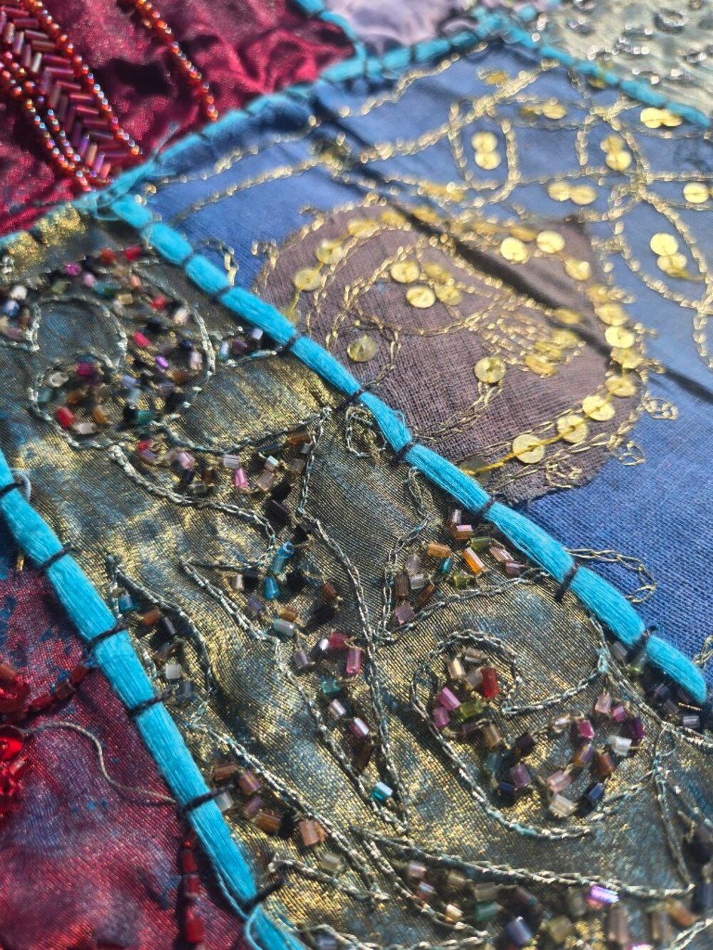 table runner - Picture 4 of 16